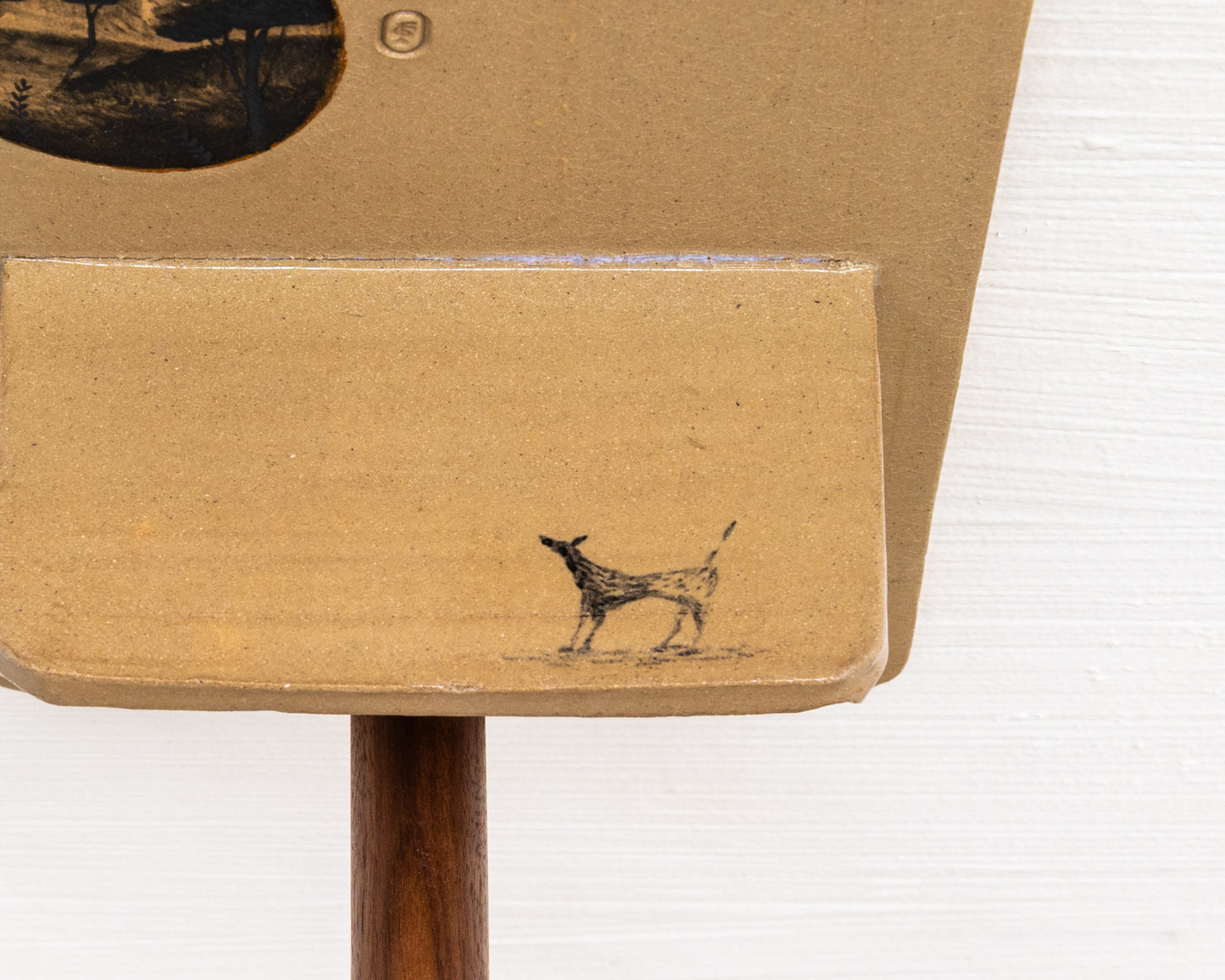 CERAMIC TOILET PAPER HOLDER
