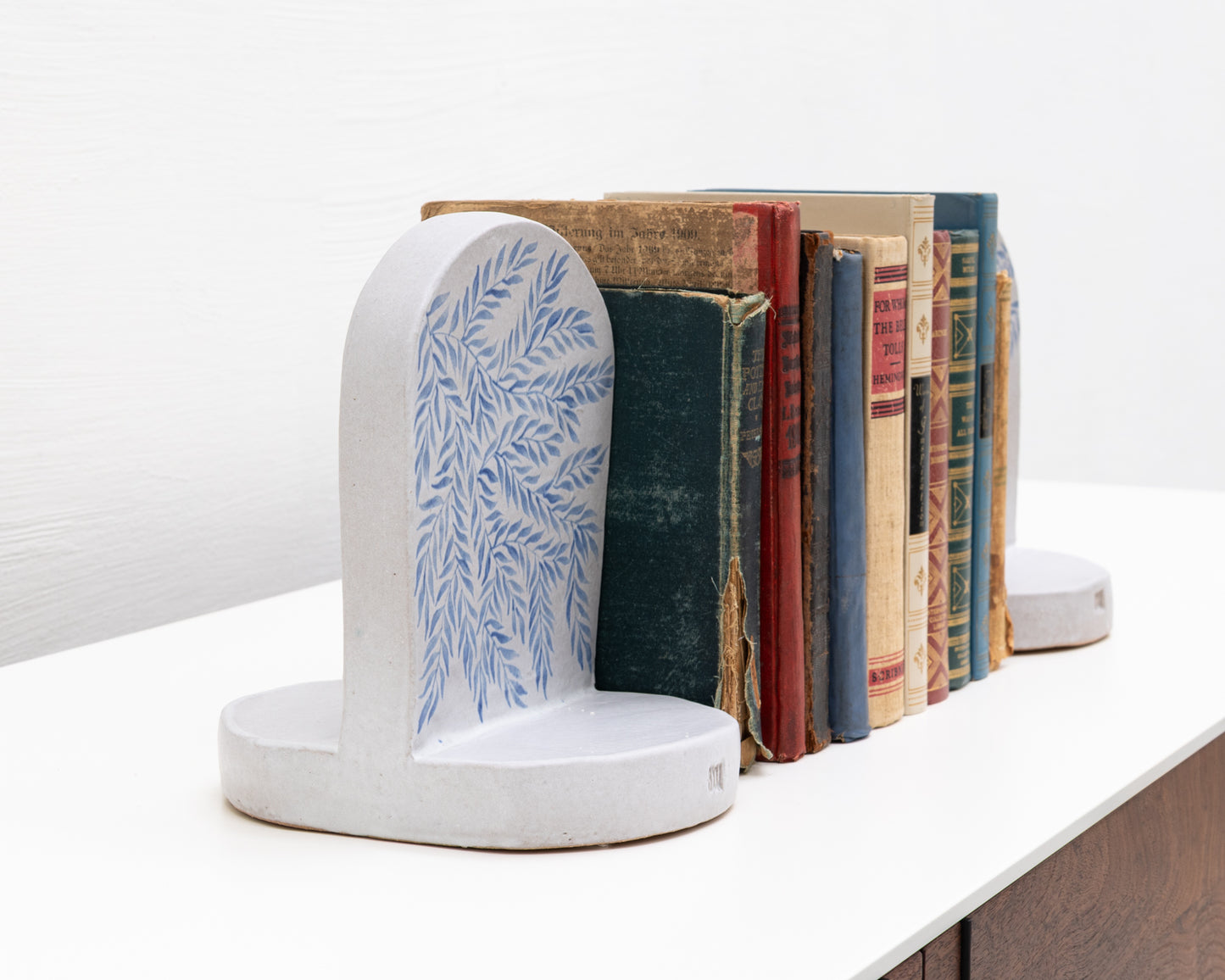 CERAMIC BOOKEND - (ED. 1/6)