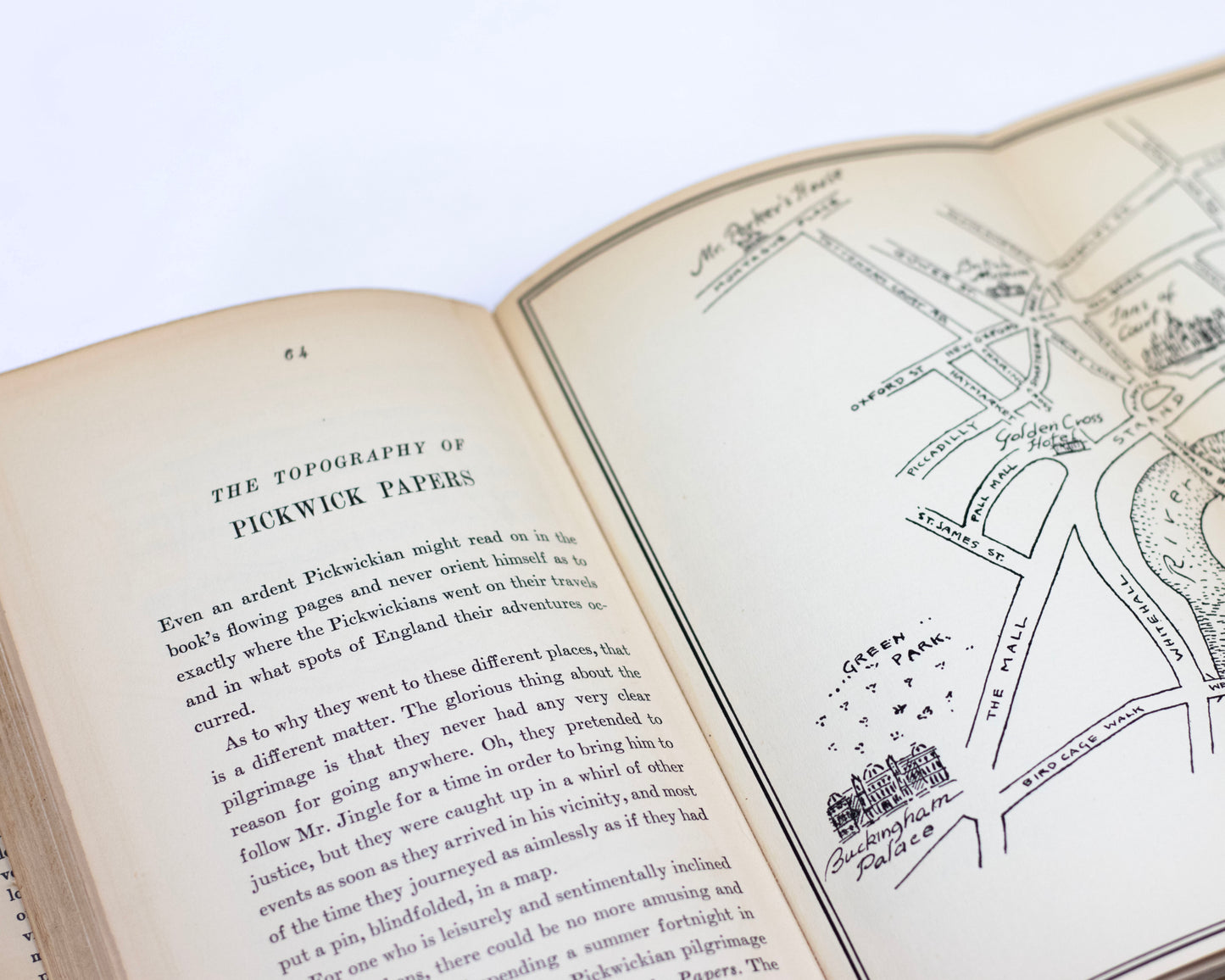 VINTAGE 1936 1ST ED. COPY OF "A HANDBOOK TO PICKWICK PAPERS" BY LOGAN CLENDENING