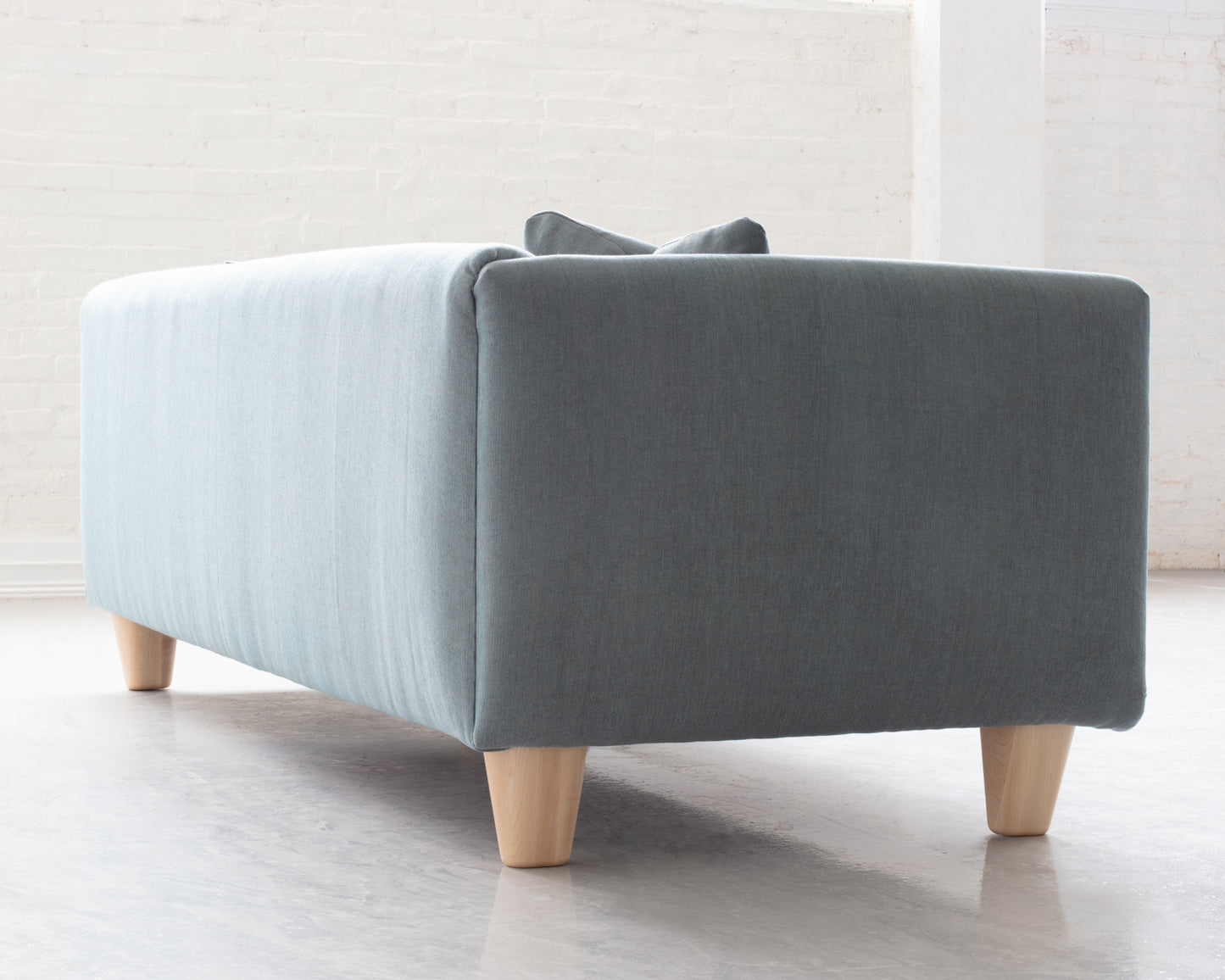 NOBOL SOFA - 7'L, BDDW FABRIC #442, NATURAL MAPLE FEET