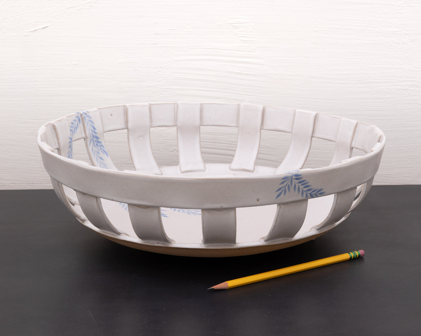 CENTERPIECE BOWL