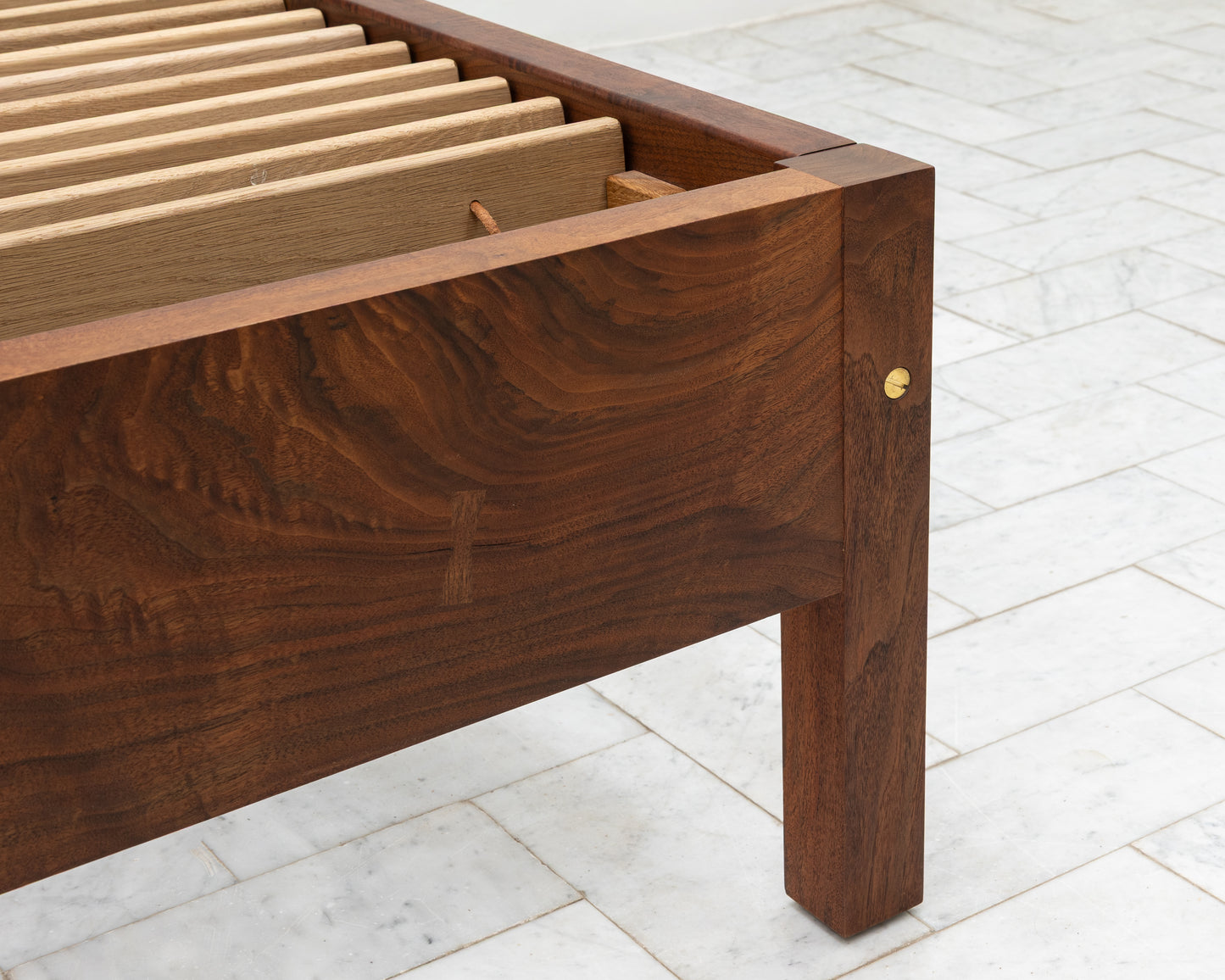 VERTICAL SLAB BED - TWIN, CLARO WALNUT