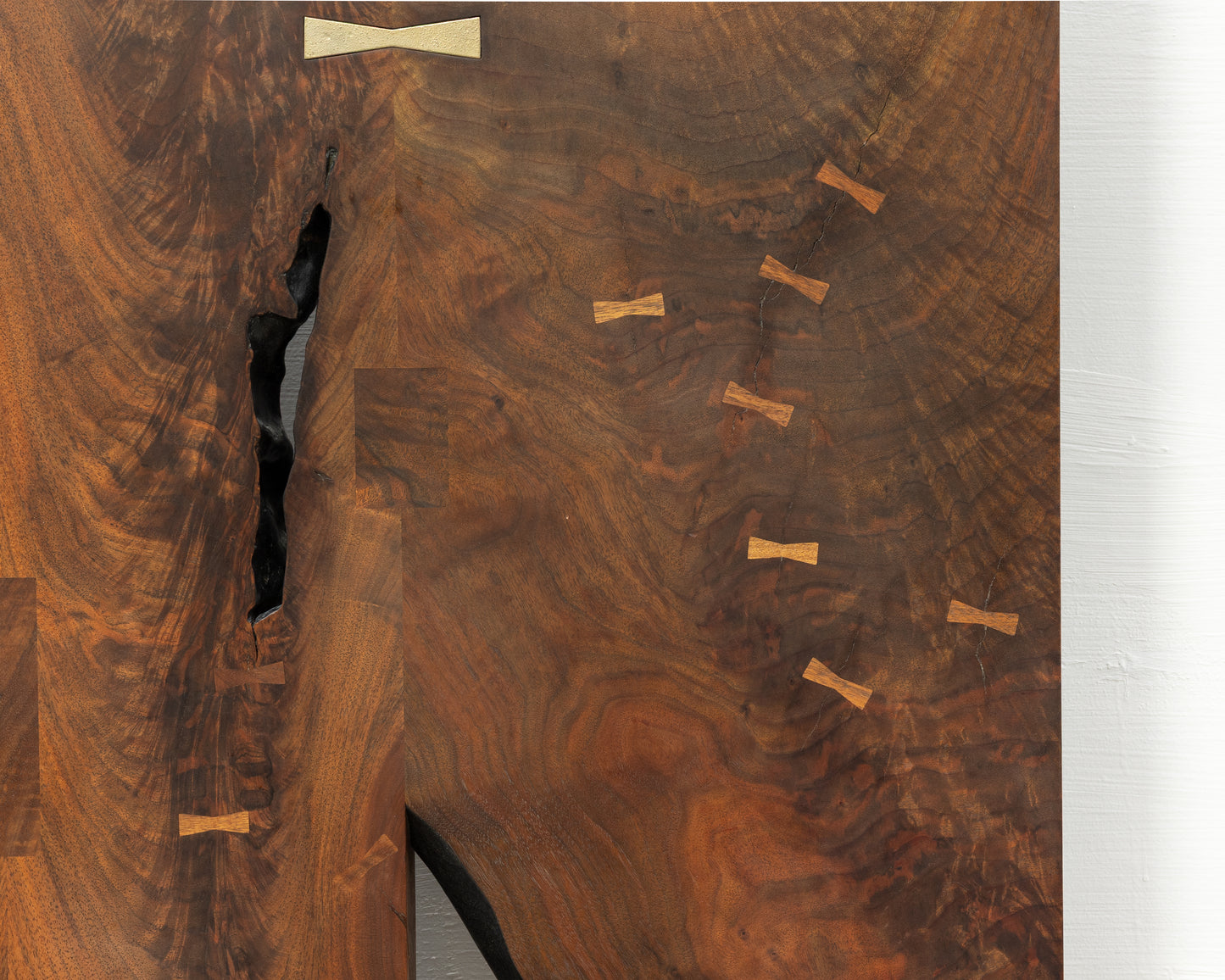 VERTICAL SLAB BED - TWIN, CLARO WALNUT