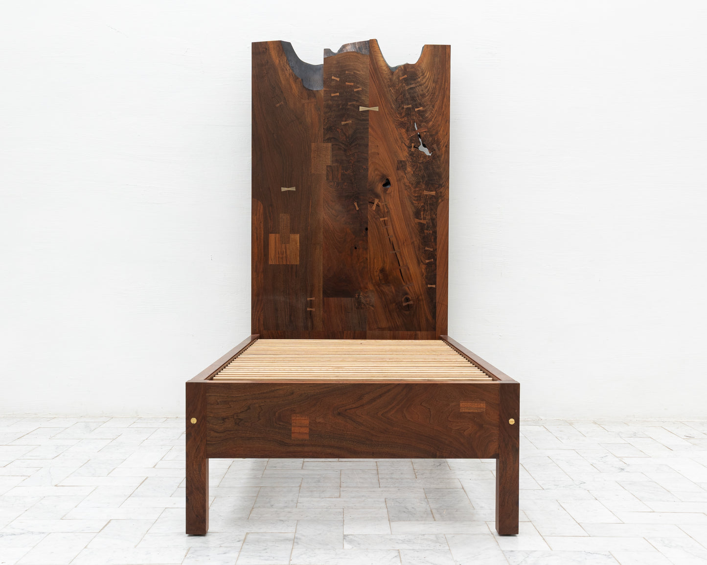 VERTICAL SLAB BED - TWIN, CLARO WALNUT