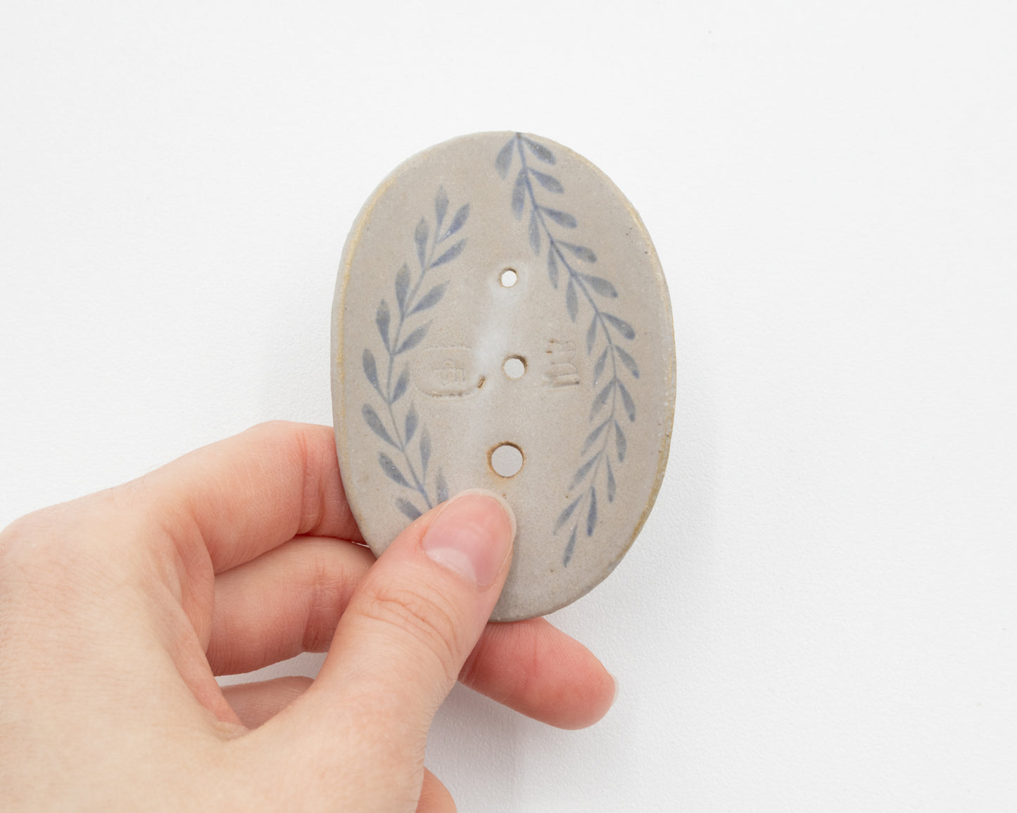 HAND-PAINTED CERAMIC HERB STRIPPER