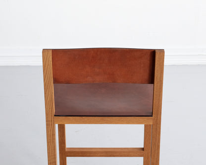 SQUARE GUEST BAR STOOL - NATURAL OAK, NATURAL MULLED LEATHER