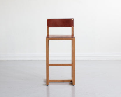 SQUARE GUEST BAR STOOL - NATURAL OAK, NATURAL MULLED LEATHER