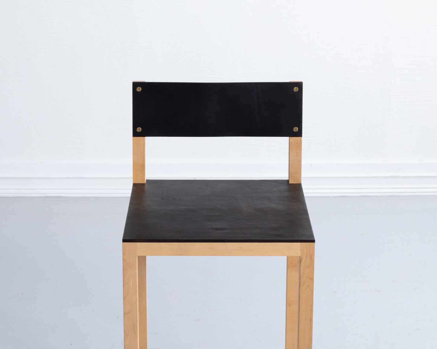 SQUARE GUEST COUNTER STOOL - NATURAL MAPLE, DARK MULLED LEATHER