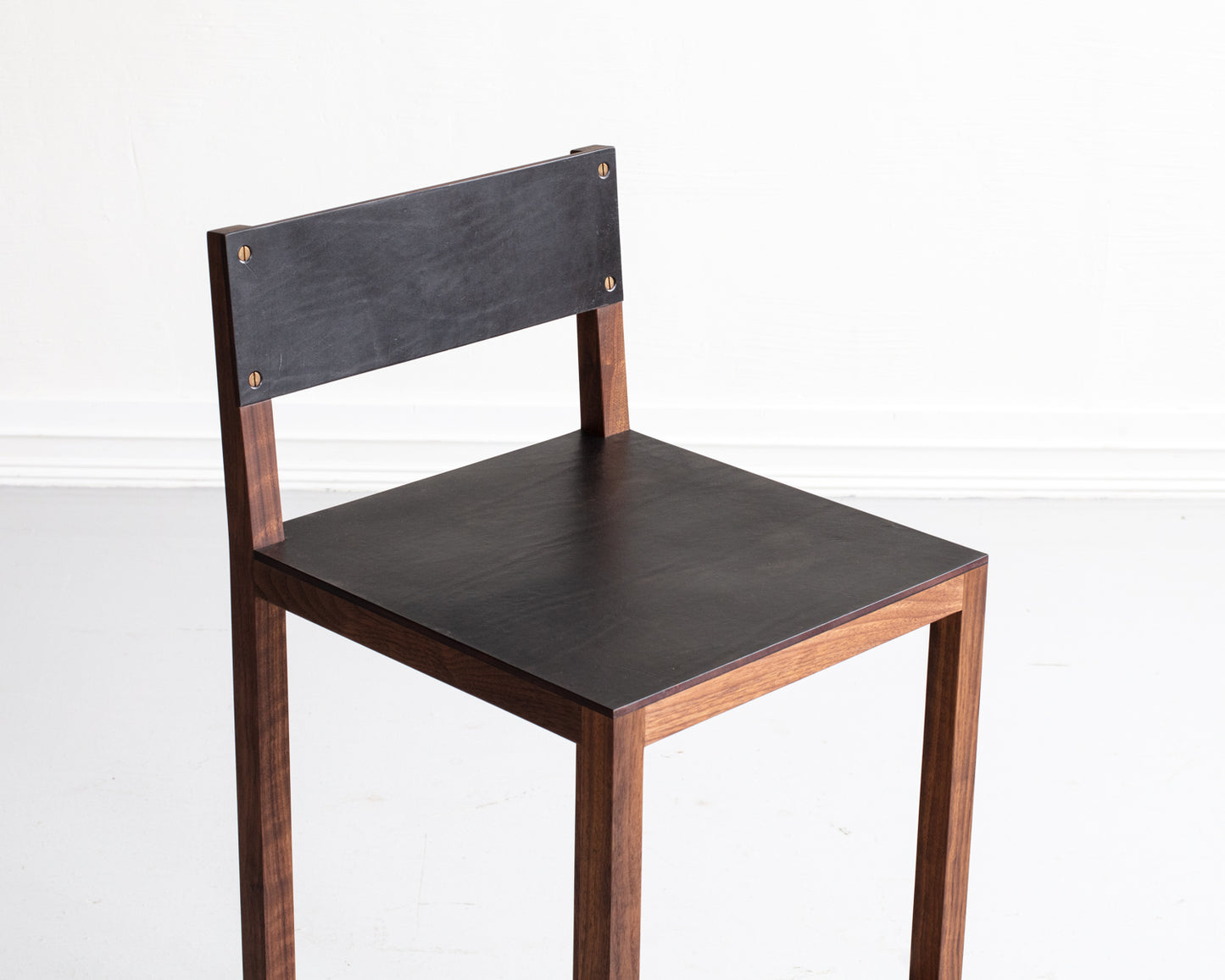 SQUARE GUEST BAR STOOL - BLACK WALNUT, DARK MULLED LEATHER