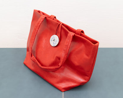 LEATHER PURSE WITH CERAMIC BUTTON (ED. 2/7)