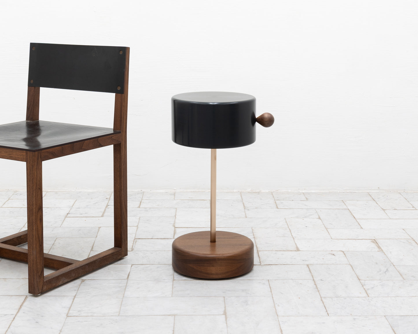 HUBEY SIDE TABLE (ED. 2/6)