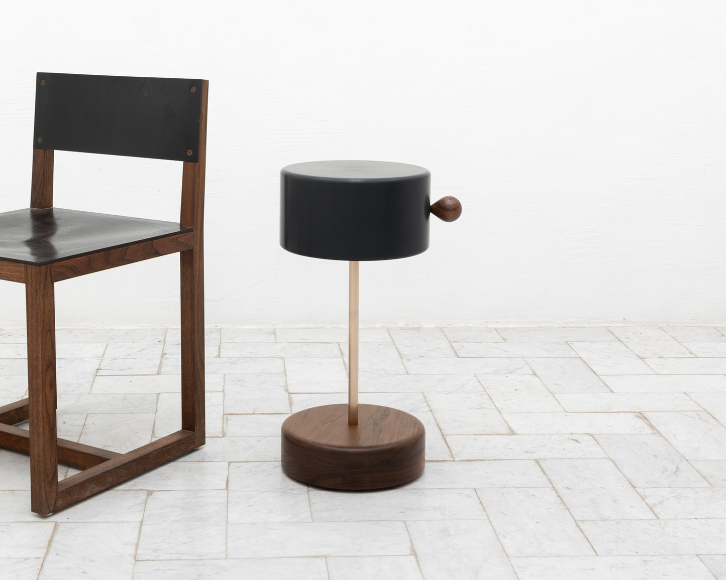 HUBEY SIDE TABLE (ED. 3/6)