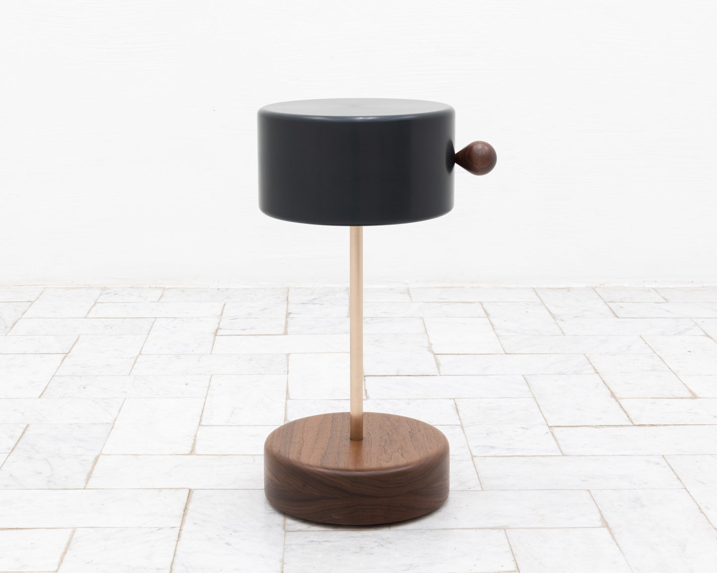 HUBEY SIDE TABLE (ED. 4/6)