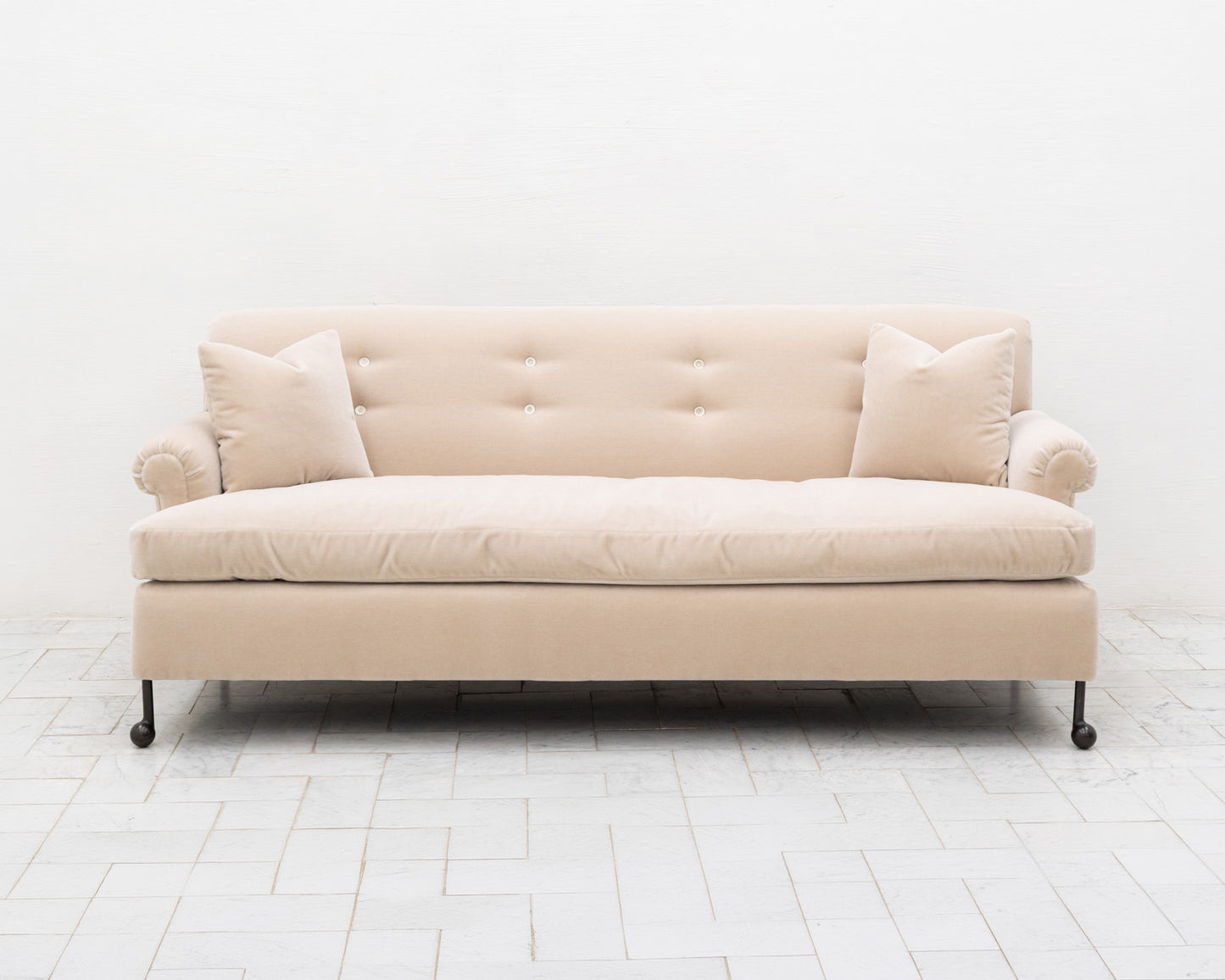 PROTOTYPE GRANE SOFA - 6.75', BDDW FABRIC #293, BLACKENED BRONZE FEET