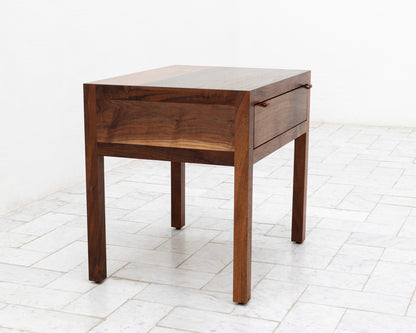 MASON SIDE TABLE - 26" L, CLARO WALNUT