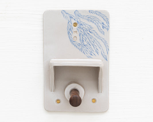CERAMIC TOILET PAPER HOLDER