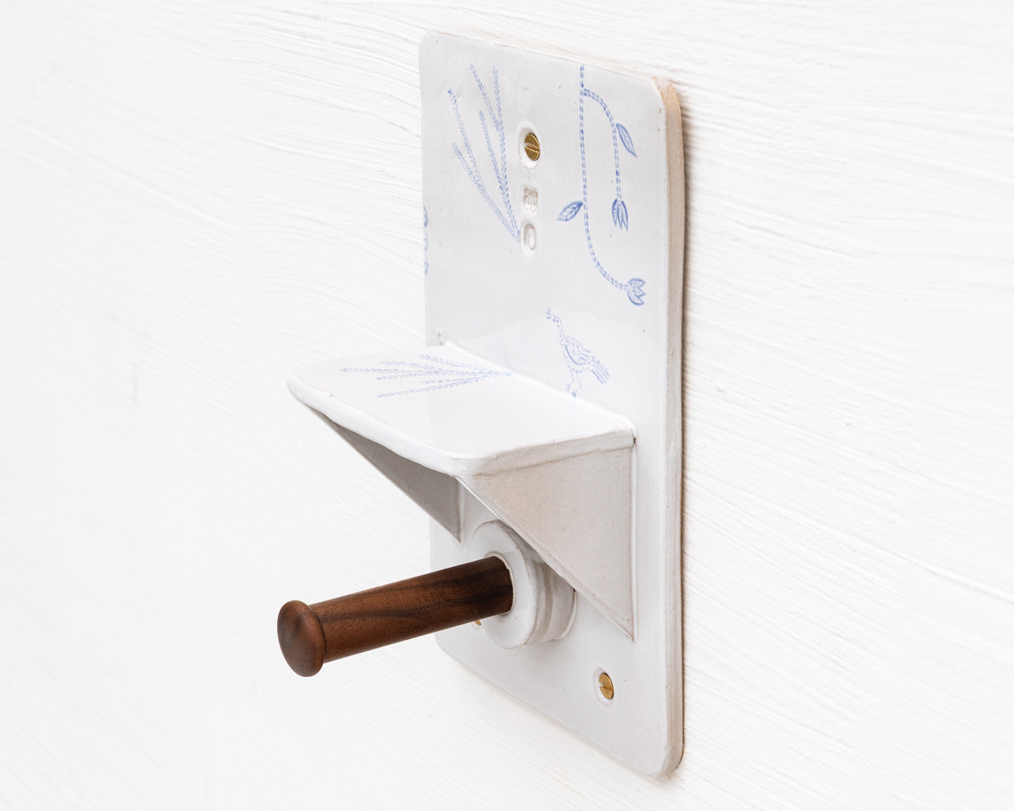 CERAMIC TOILET PAPER HOLDER
