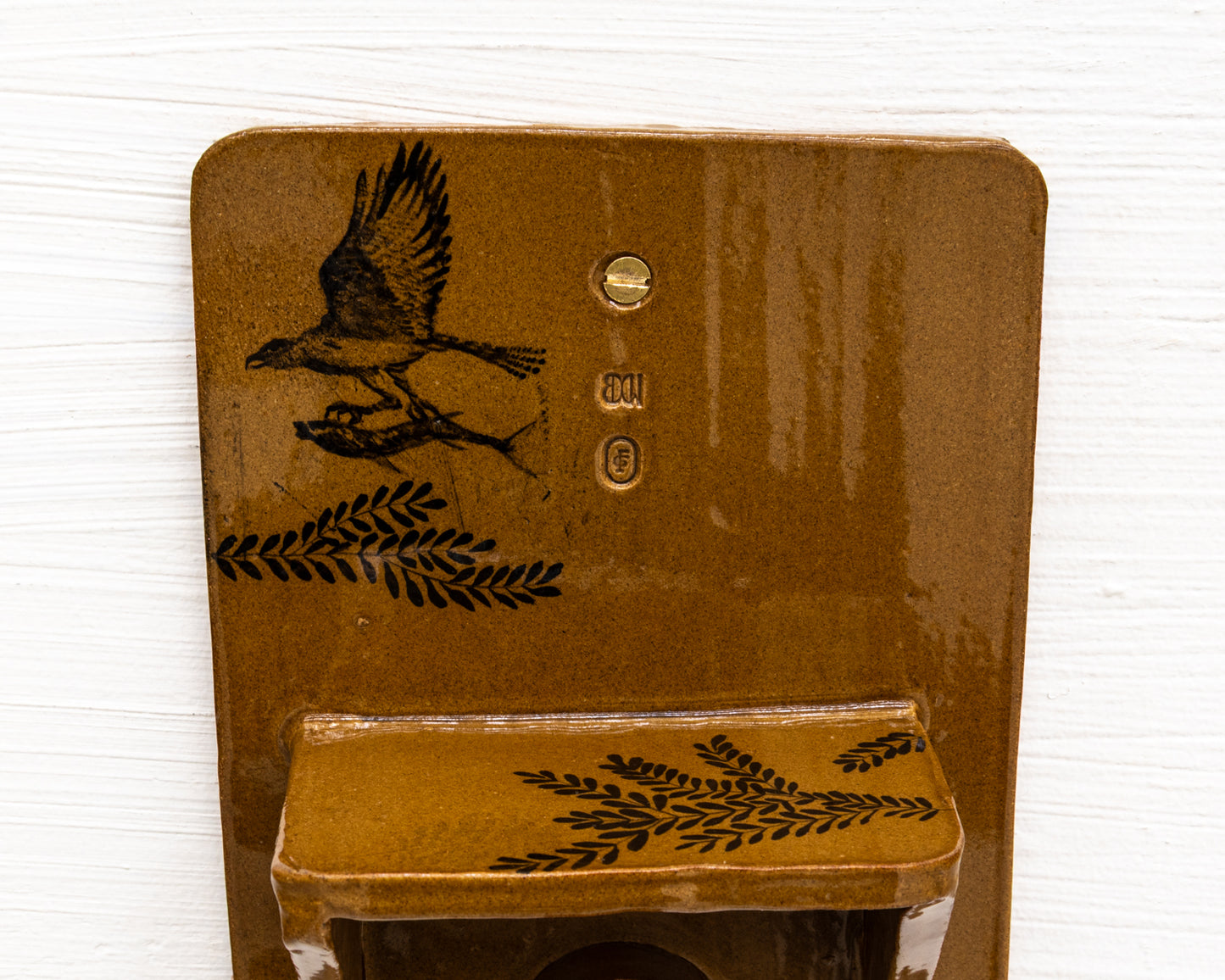 CERAMIC TOILET PAPER HOLDER