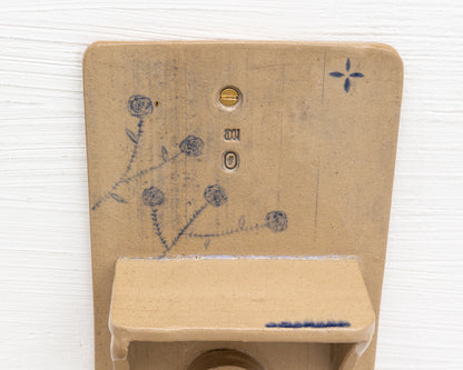 CERAMIC TOILET PAPER HOLDER