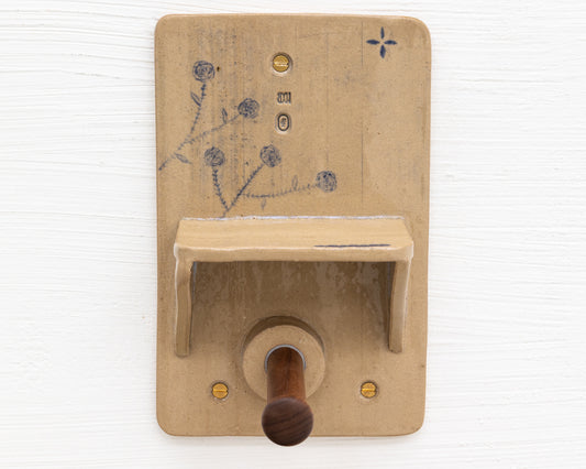 CERAMIC TOILET PAPER HOLDER