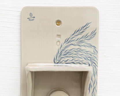 CERAMIC TOILET PAPER HOLDER