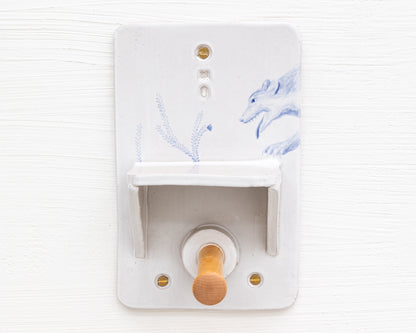 CERAMIC TOILET PAPER HOLDER