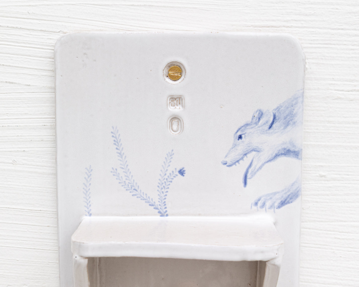 CERAMIC TOILET PAPER HOLDER