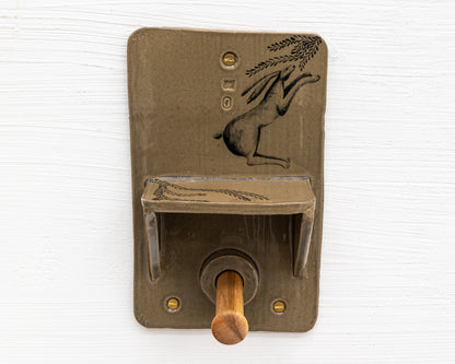 CERAMIC TOILET PAPER HOLDER