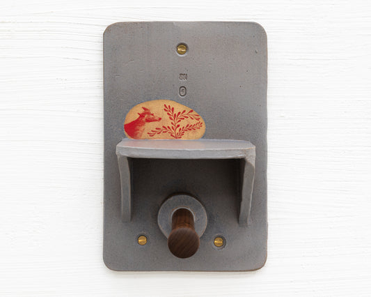 CERAMIC TOILET PAPER HOLDER