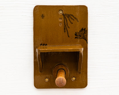 CERAMIC TOILET PAPER HOLDER