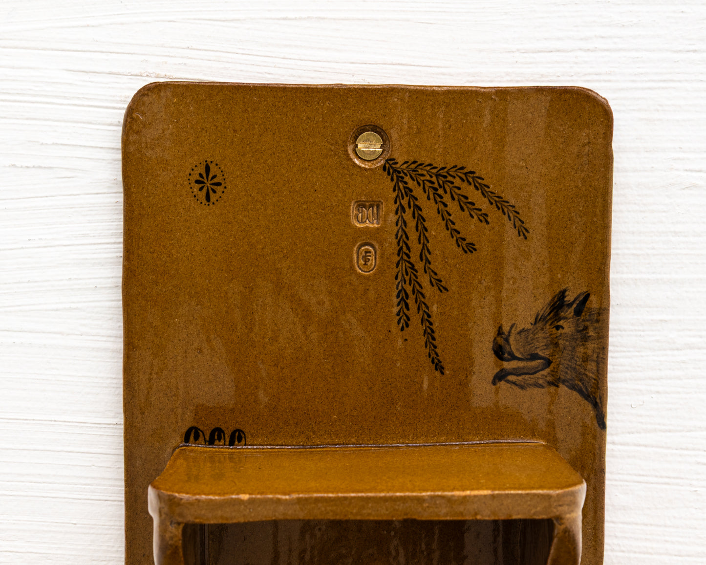 CERAMIC TOILET PAPER HOLDER