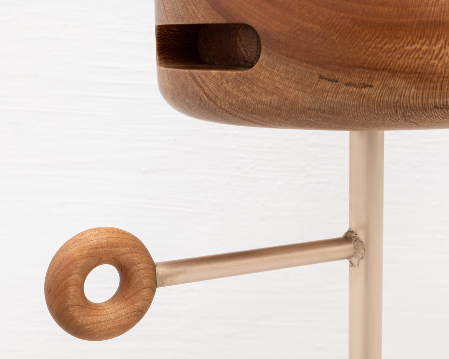 LUG TABLE - 9" DIAMETER SYCAMORE TOP, MARBLE BASE