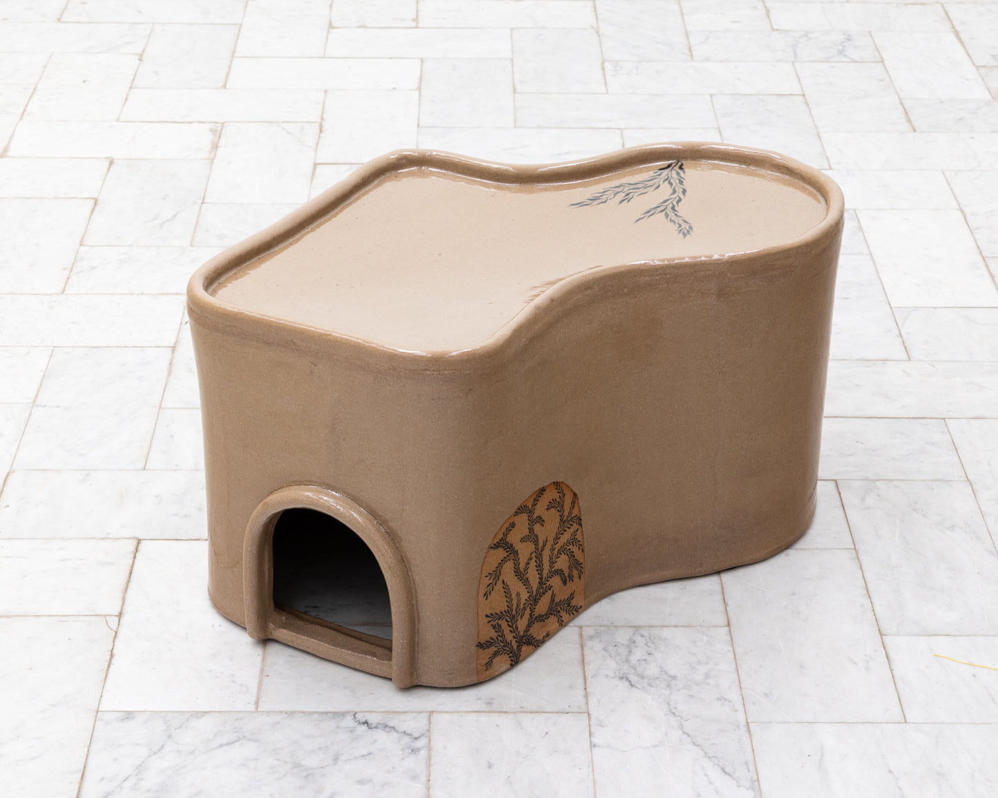 SUPER SPECIAL DALE BLONE SIDE TABLE - 14" H, HAND-PAINTED CERAMIC