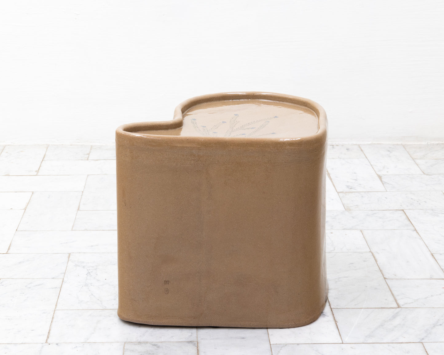 DALE BLONE SIDE TABLE - 16" H, HAND-PAINTED CERAMIC
