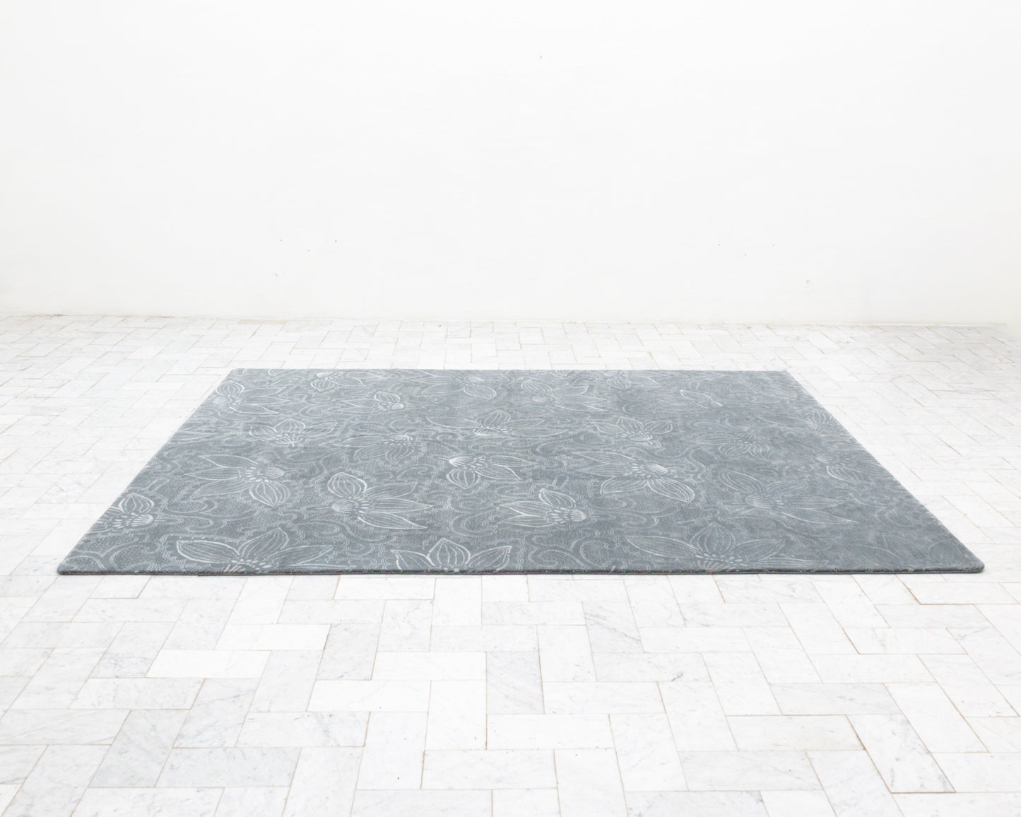 HARROLL RUG - 8' X 10', WOOL AND SILK
