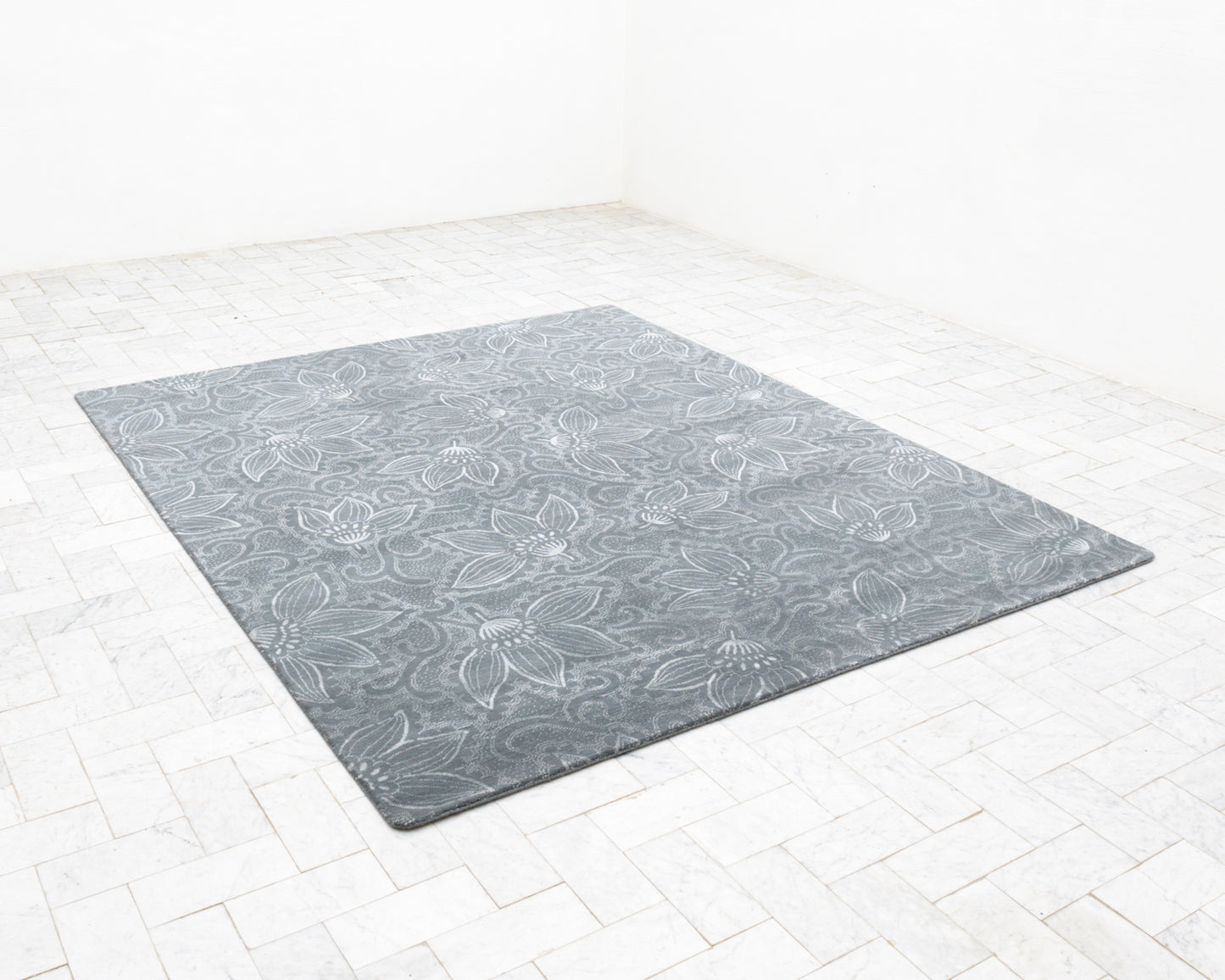 HARROLL RUG - 8' X 10', WOOL AND SILK