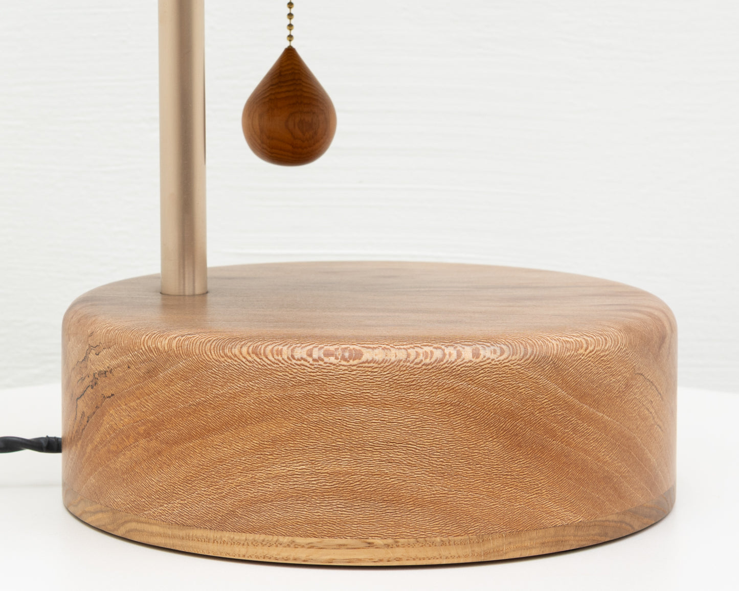 HUBEY LAMP