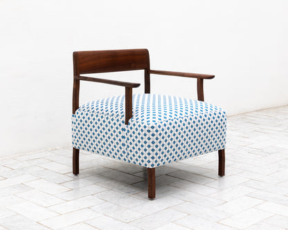 BERIN CLUB CHAIR - BDDW FABRIC #273, CLARO WALNUT