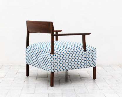 BERIN CLUB CHAIR - BDDW FABRIC #273, CLARO WALNUT