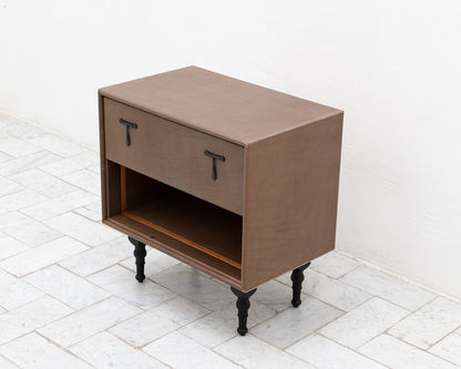 CAPTAIN'S SIDE TABLE - 25" L, BEAR LEATHER, BLACKENED BRONZE HARDWARE