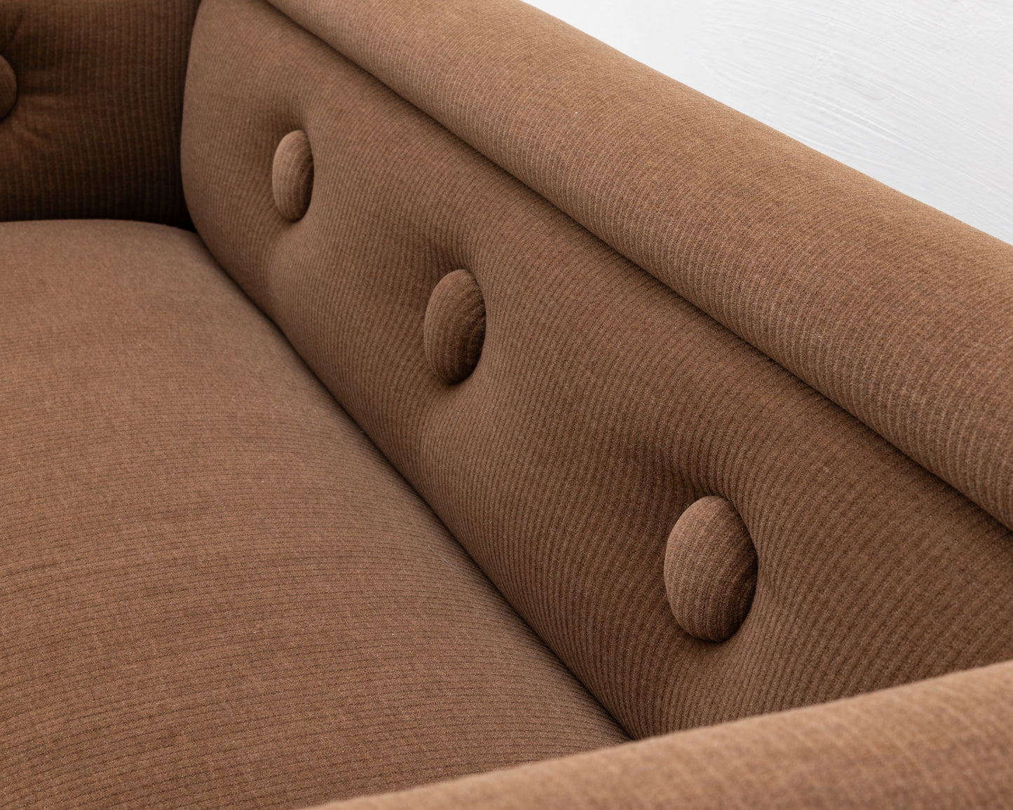 SEV-DRULO SOFA - 7', BDDW FABRIC #289, WALNUT FEET