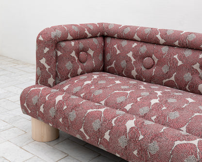 SEV-DRULO SOFA - 7', BDDW FABRIC #274, NATURAL MAPLE FEET