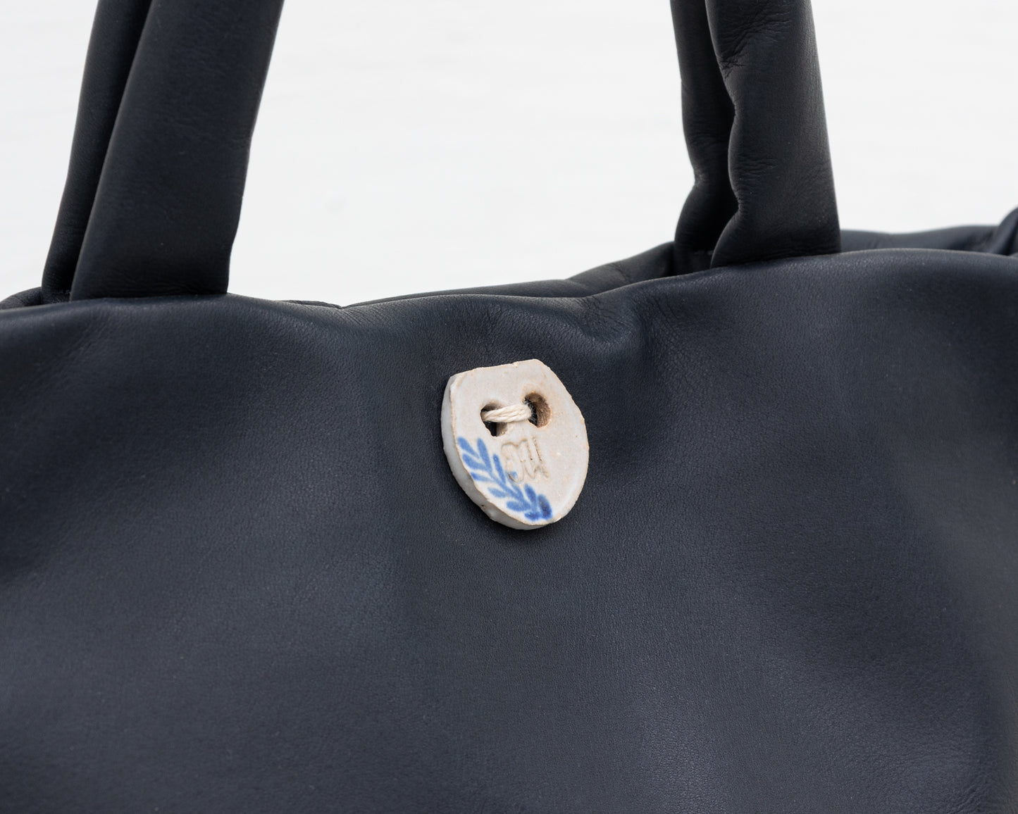 MINI LEATHER TOTE IN NAVY