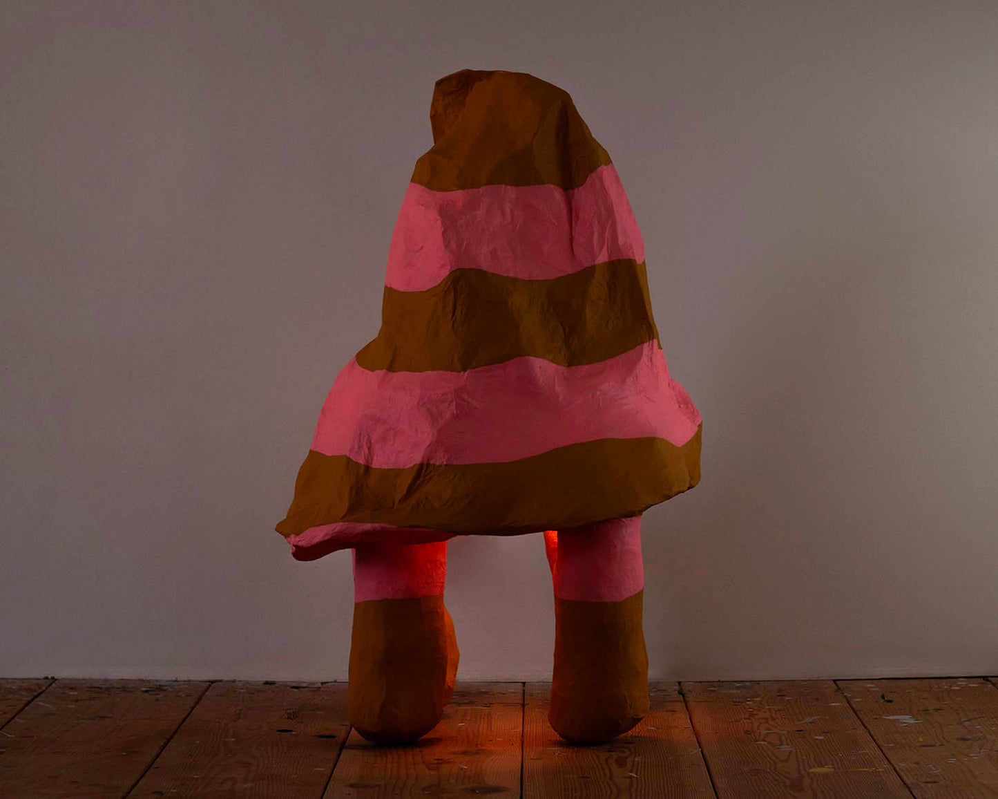 STANDING LIGHT SCULPTURE BY JEN WINK HAYS - 1 LIGHT FLOOR LAMP