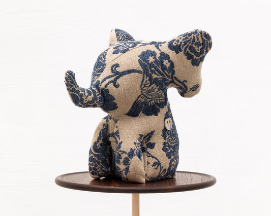 BDDW PILLOW - ELEPHANT IN BDDW FABRIC #012