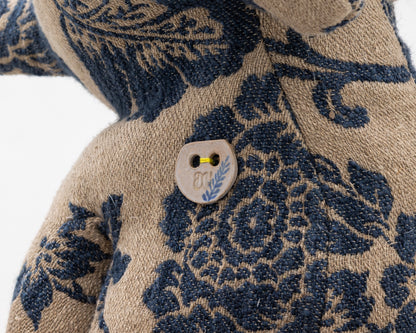 BDDW PILLOW - ELEPHANT IN BDDW FABRIC #012