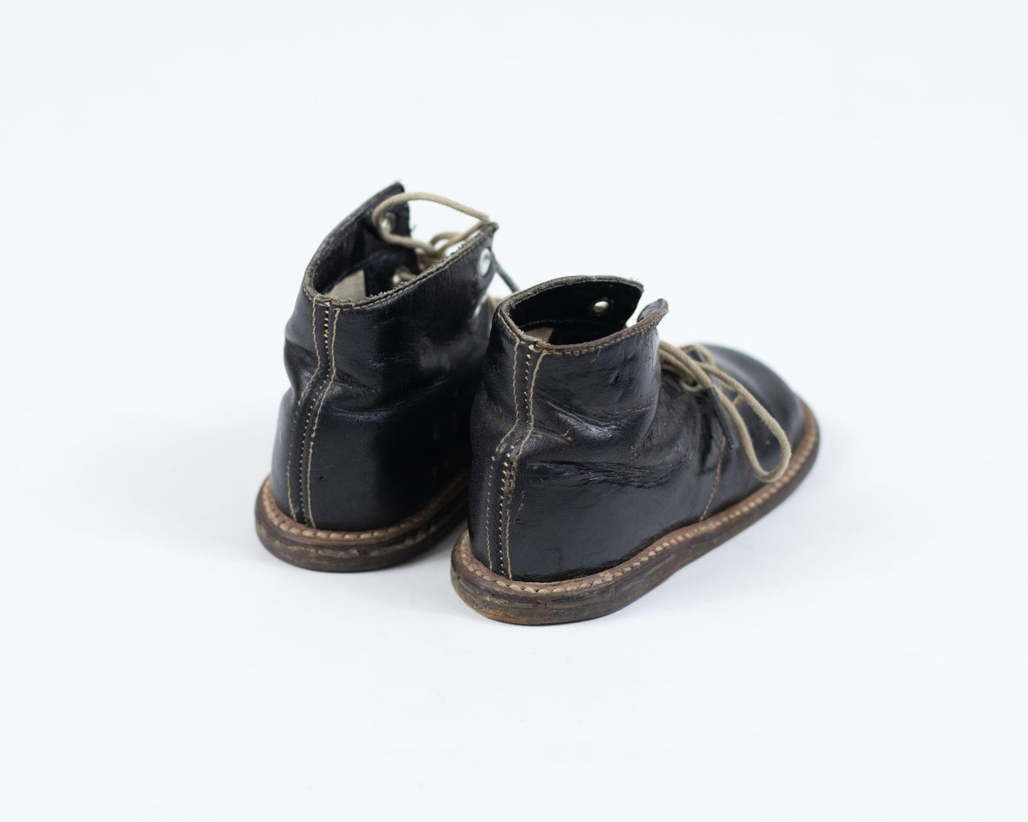 VINTAGE BLACK LEATHER TODDLER'S LACE-UP BOOTS