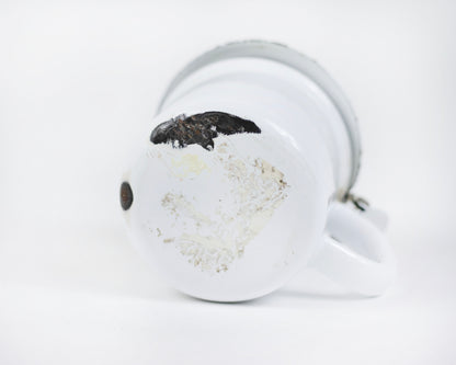 VINTAGE 1950S WHITE ENAMELWARE PERSONAL SPITTOON WITH LID