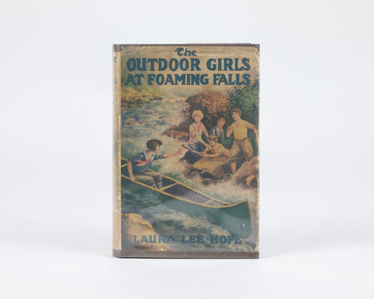 VINTAGE 1925 COPY OF "THE OUTDOOR GIRLS AT FOAMING FALLS" BY LAURA LEE HOPE