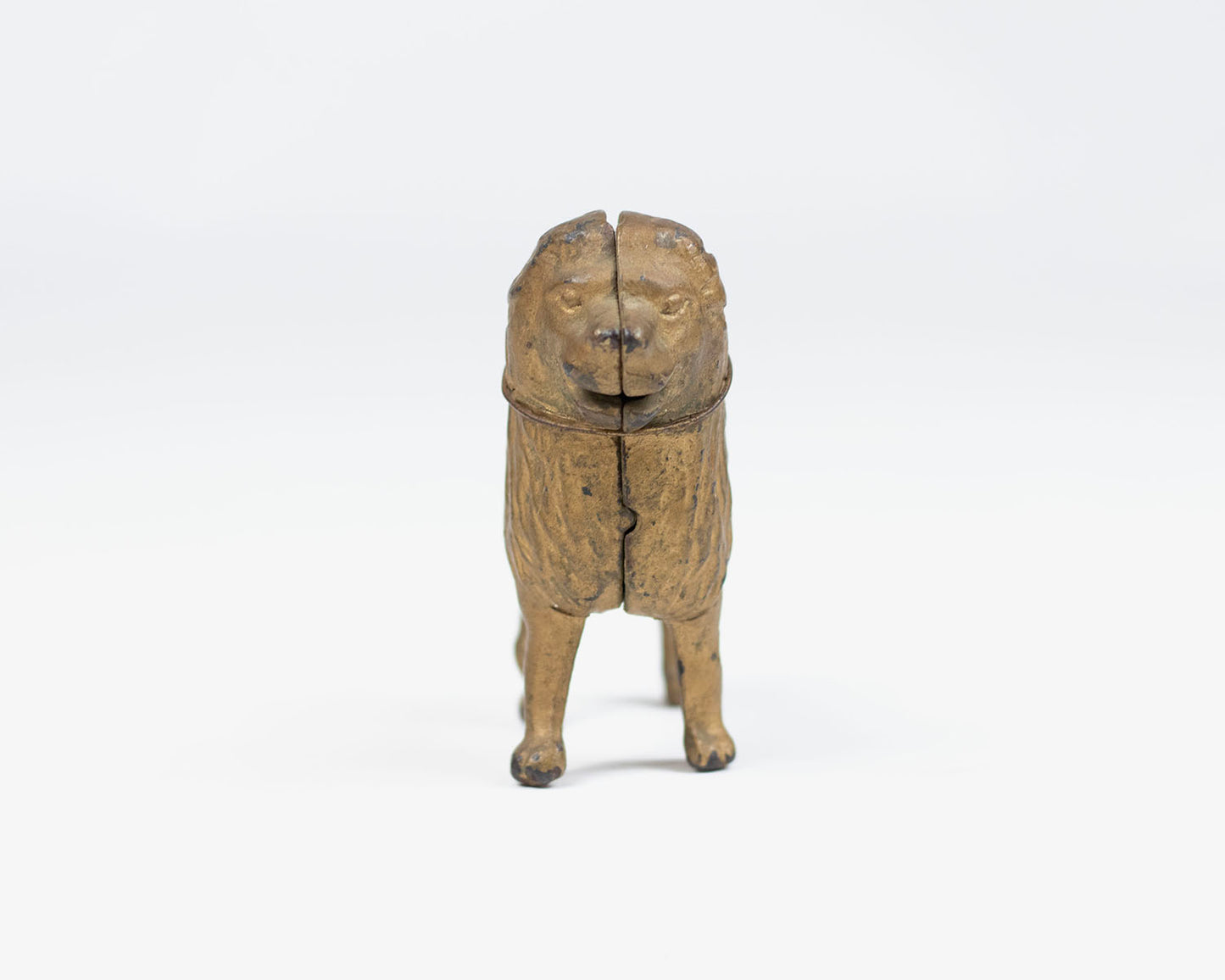 VINTAGE A.C. WILLIAMS CAST IRON LION COIN BANK